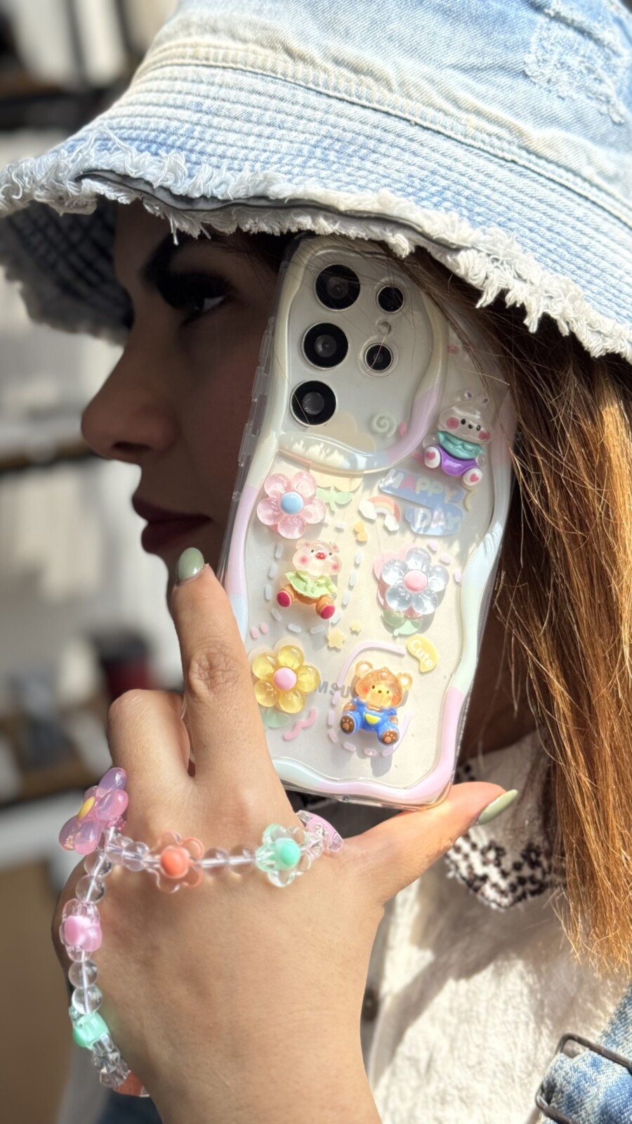 قاب موبایل ( سامسونگ - آیفون ) خرگوش و خرس بامزی + بندست بابونه