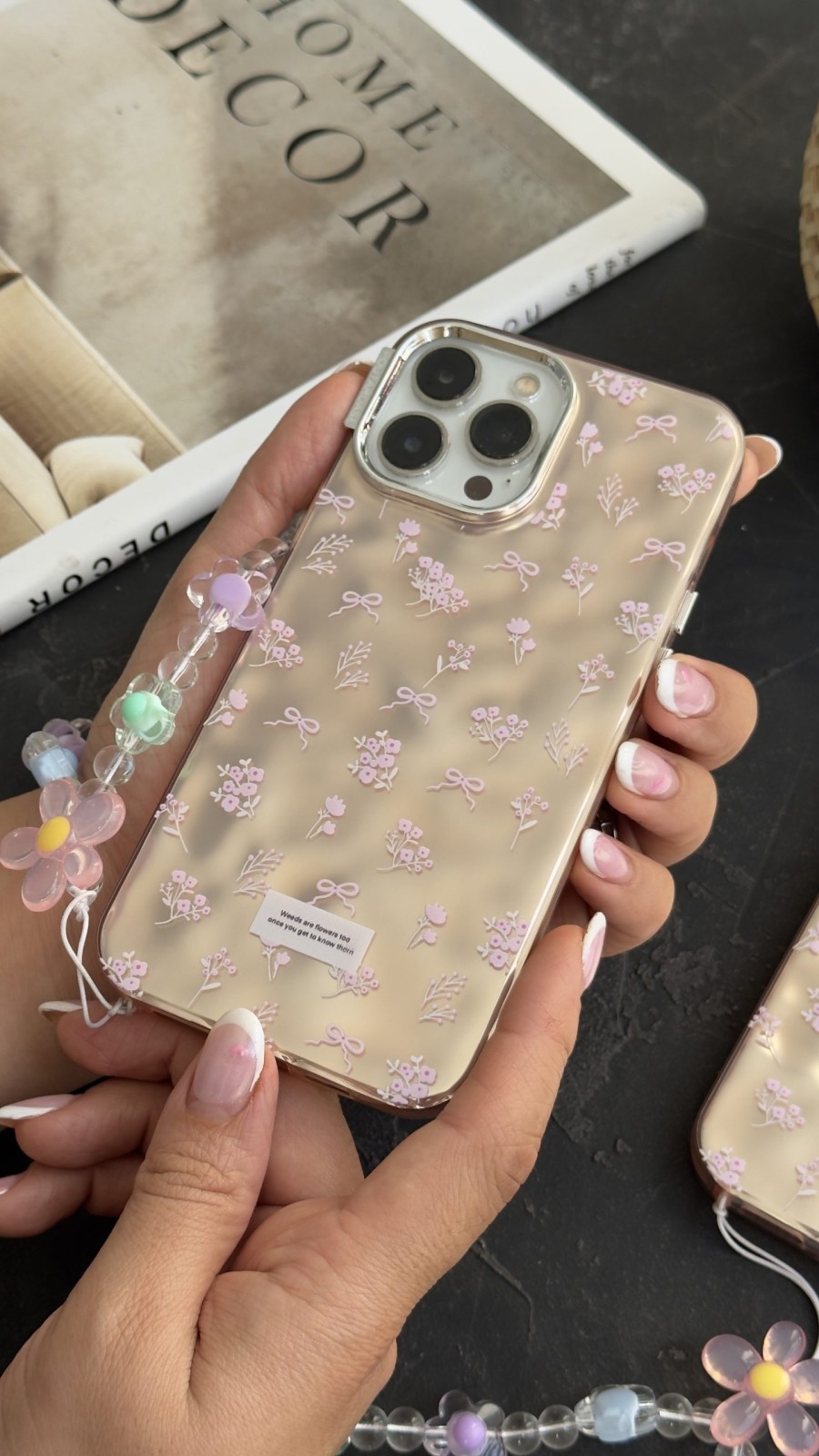 قاب موبایل ( آیفون - سامسونگ ) گل رزیتا پاپیون رزگلد + بندست