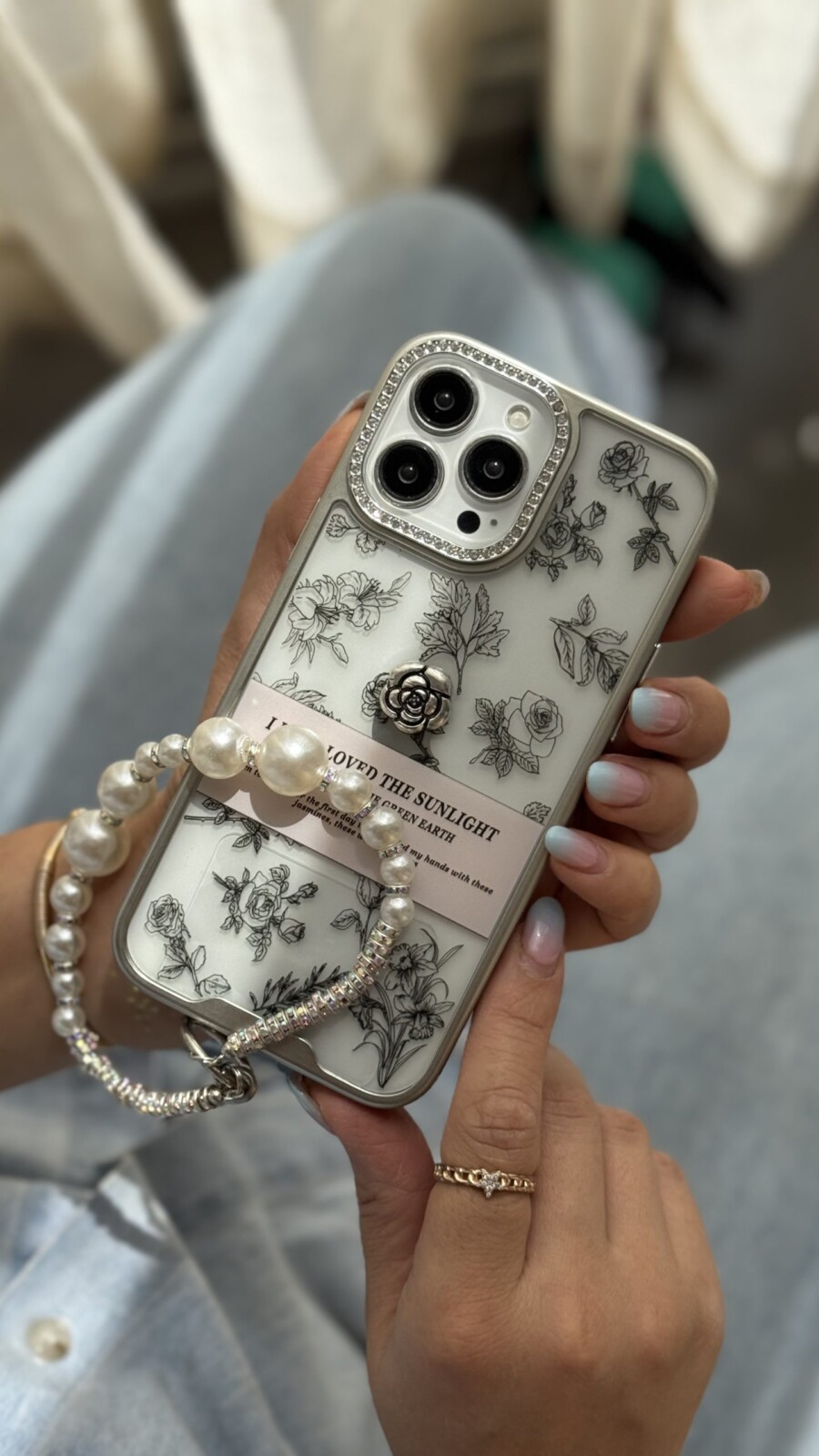 قاب موبایل آیفون گل فلاورز سان لایت + بندست