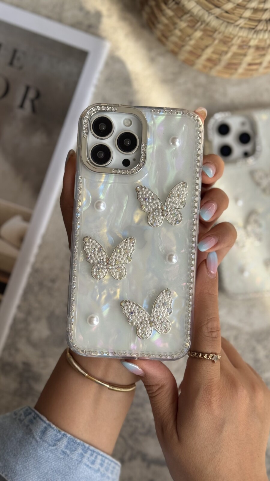 قاب موبایل آیفون سه پروانه دور نگین