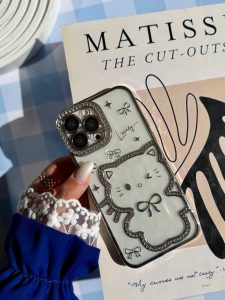 قاب Hello Kitty نگینی (کدC2122) - تصویر 5