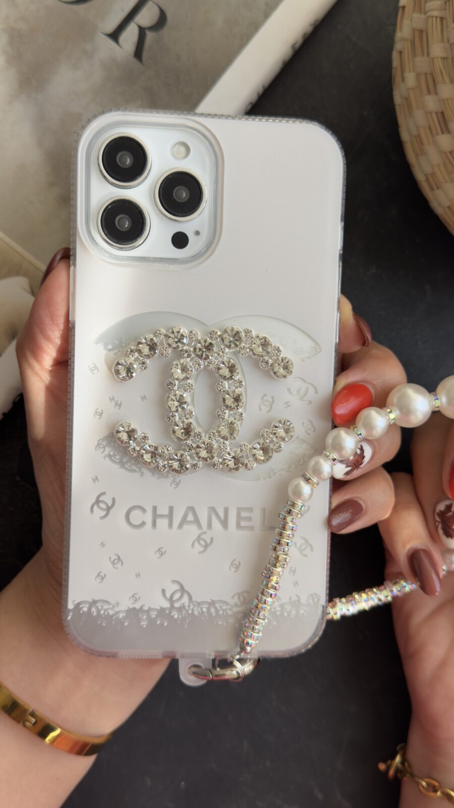 قاب موبایل آیفون کوکوشنل ایتالیانو + بندست مروارید